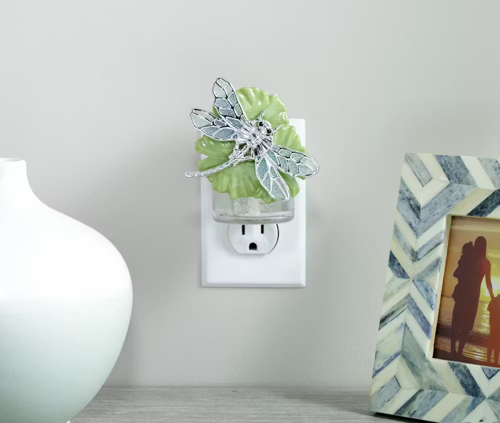 Dragonfly on Lilypad ScentPlug® Diffuser w/ Light - Image 2