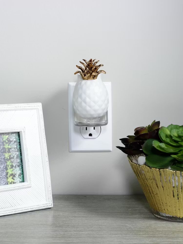 Pineapple ScentPlug® Diffuser w/ Light - Image 5