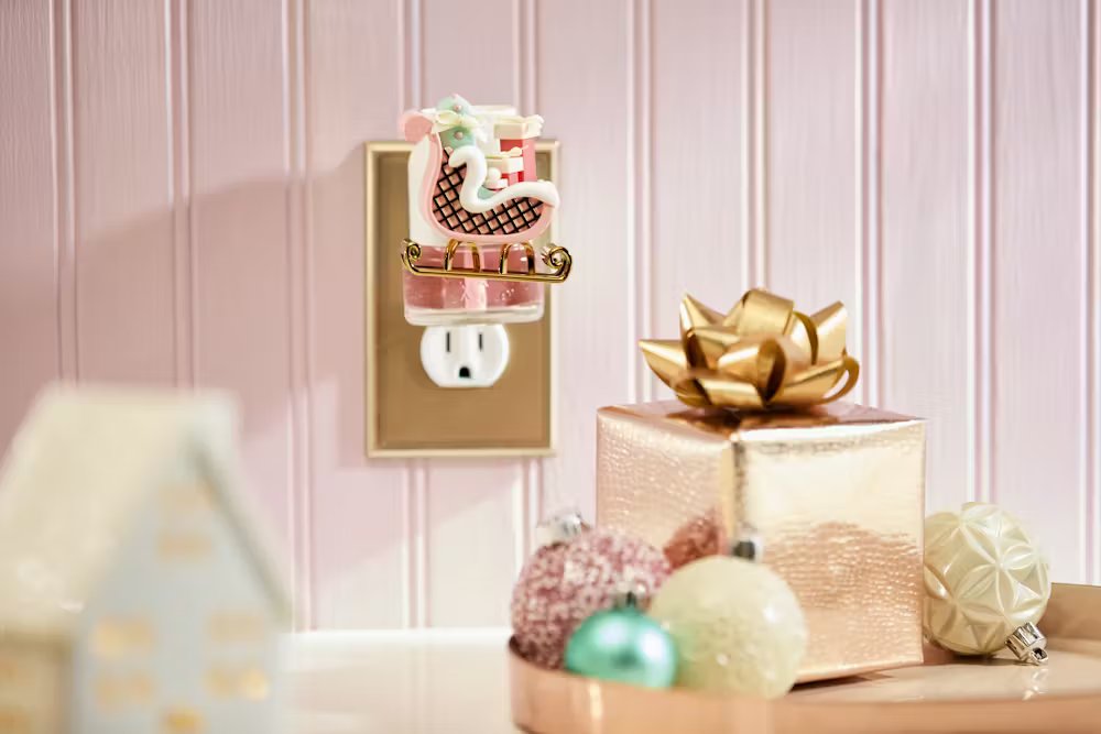 Festive Sleigh ScentPlug® Diffuser - Image 4