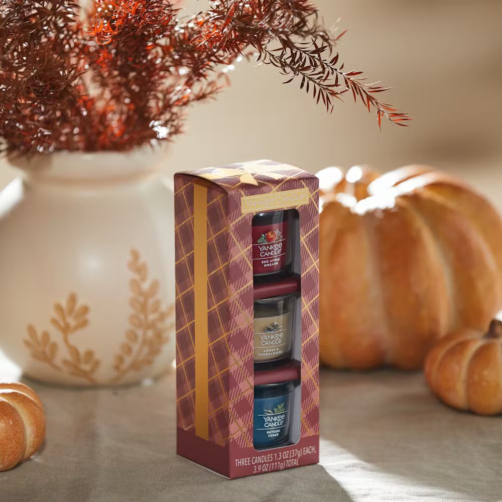 Love Is in the Air Minis Gift Set - Image 24