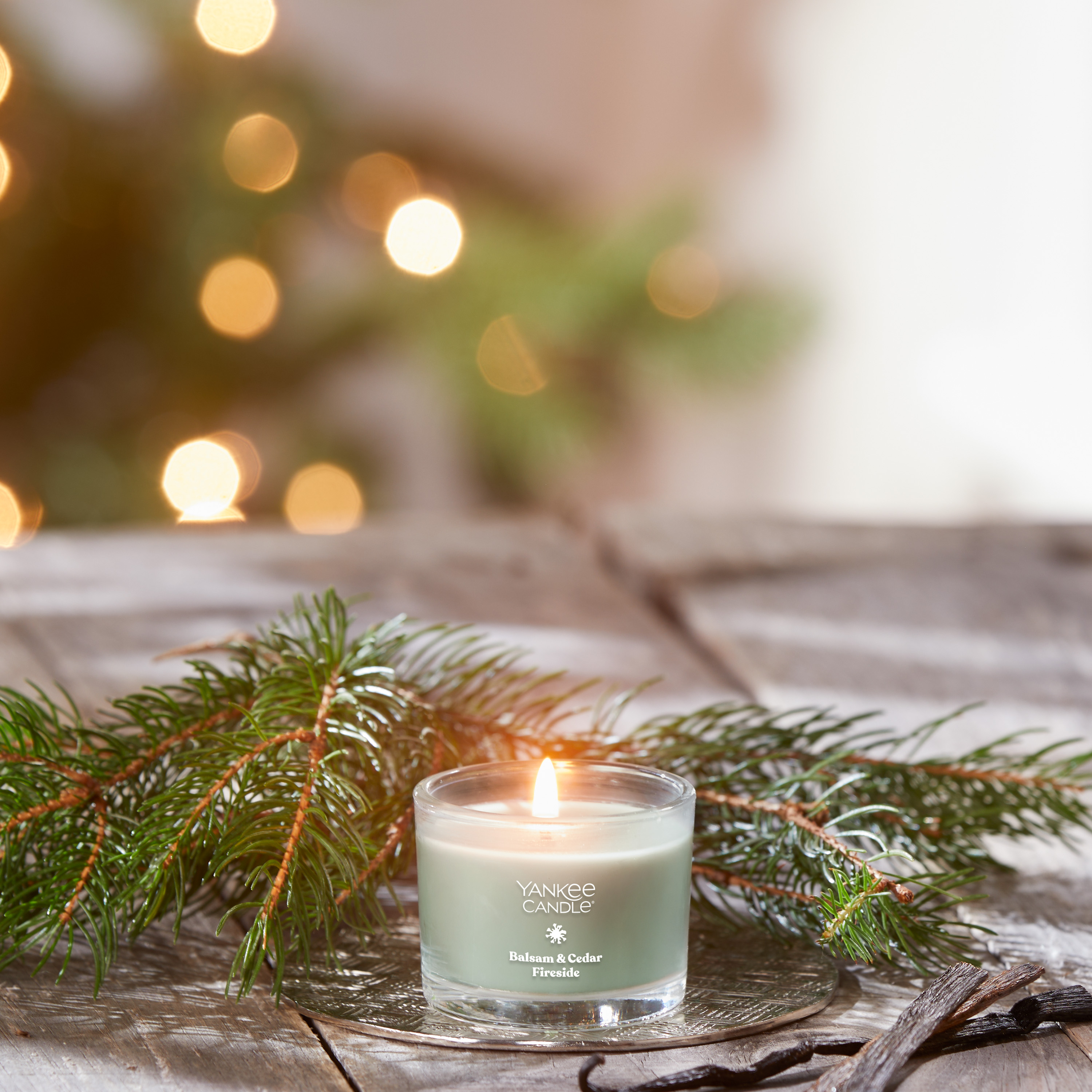 Balsam & Cedar Fireside - Image 2